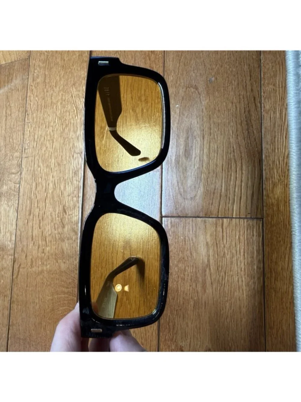 AIRE Castor Black Rectangular Sunglasses Amber Lens Retro Y2K Blogger Chic